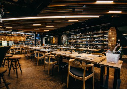 Gastrolab Piata Victoriei - Wine Bar, Shop & Restaurant