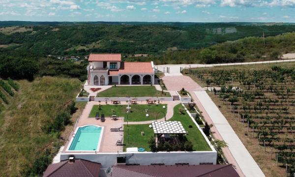Valens Estate