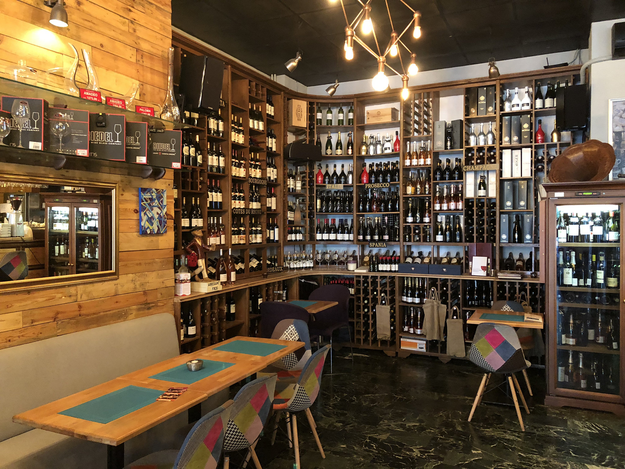 Bucuresti, Wine Bars Shops, Wine Bars Bucharest